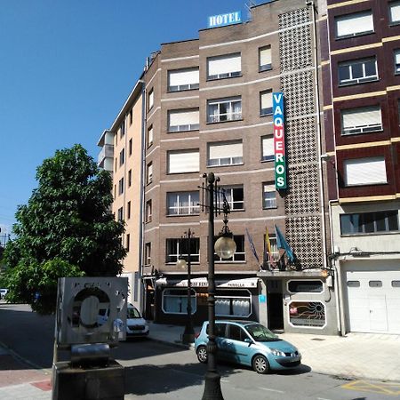 Hotel Vaqueros Langreo Exterior photo