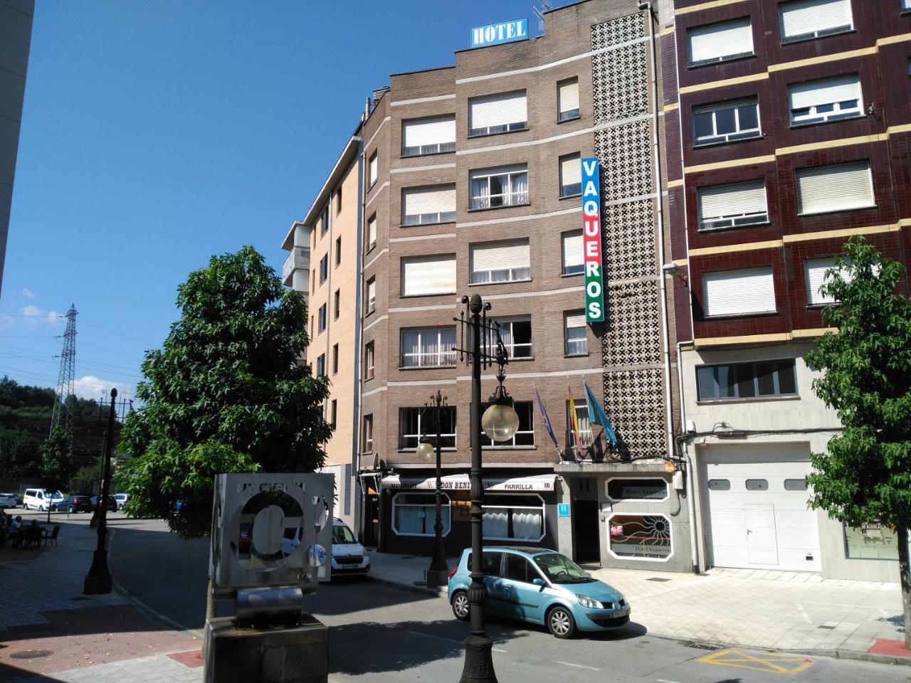 Hotel Vaqueros Langreo Exterior photo